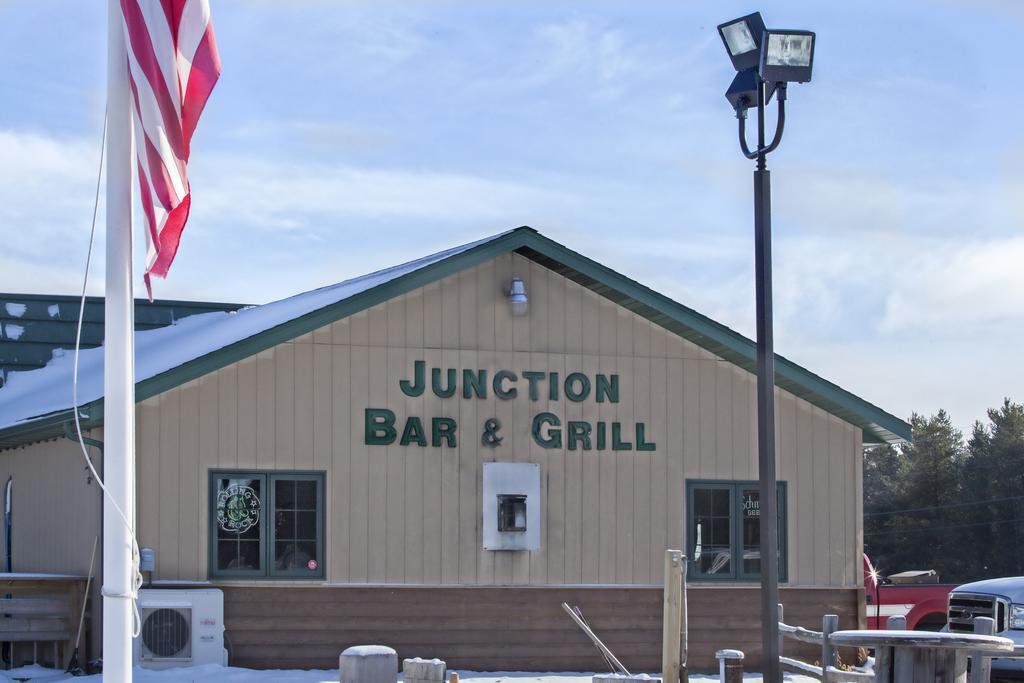 Junction Inn Suites & Conference Center Babbitt Luaran gambar